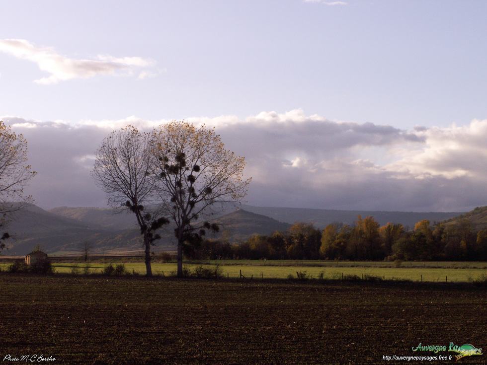 cliquez pour agrandir - Vers Saint-Germain-Lembron